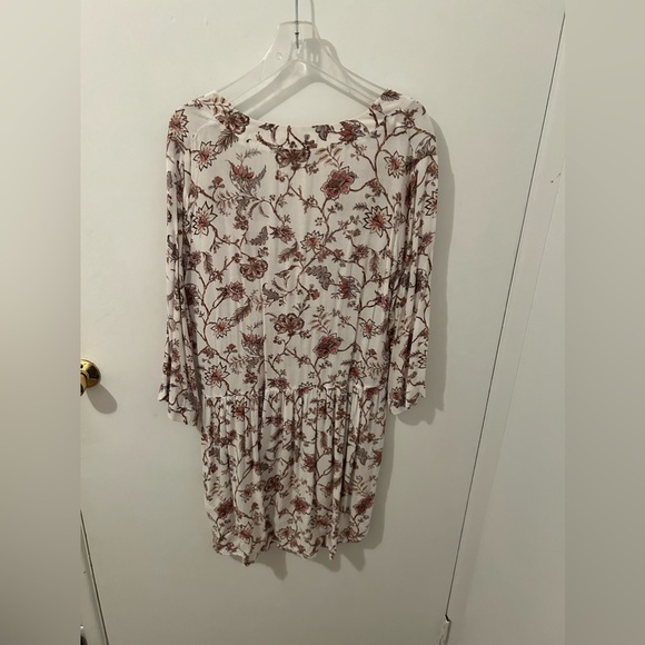 HINGE top - Picture 3 of 3